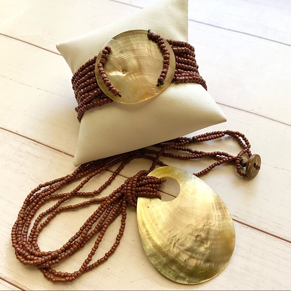 Tribal  style shell necklace and bracelet set